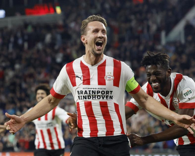 关于荷甲赛前再迎强敌，阿森纳单刀错失，主帅态度：球迷炸锅，纪律约束更严格的信息开云体育官方入口